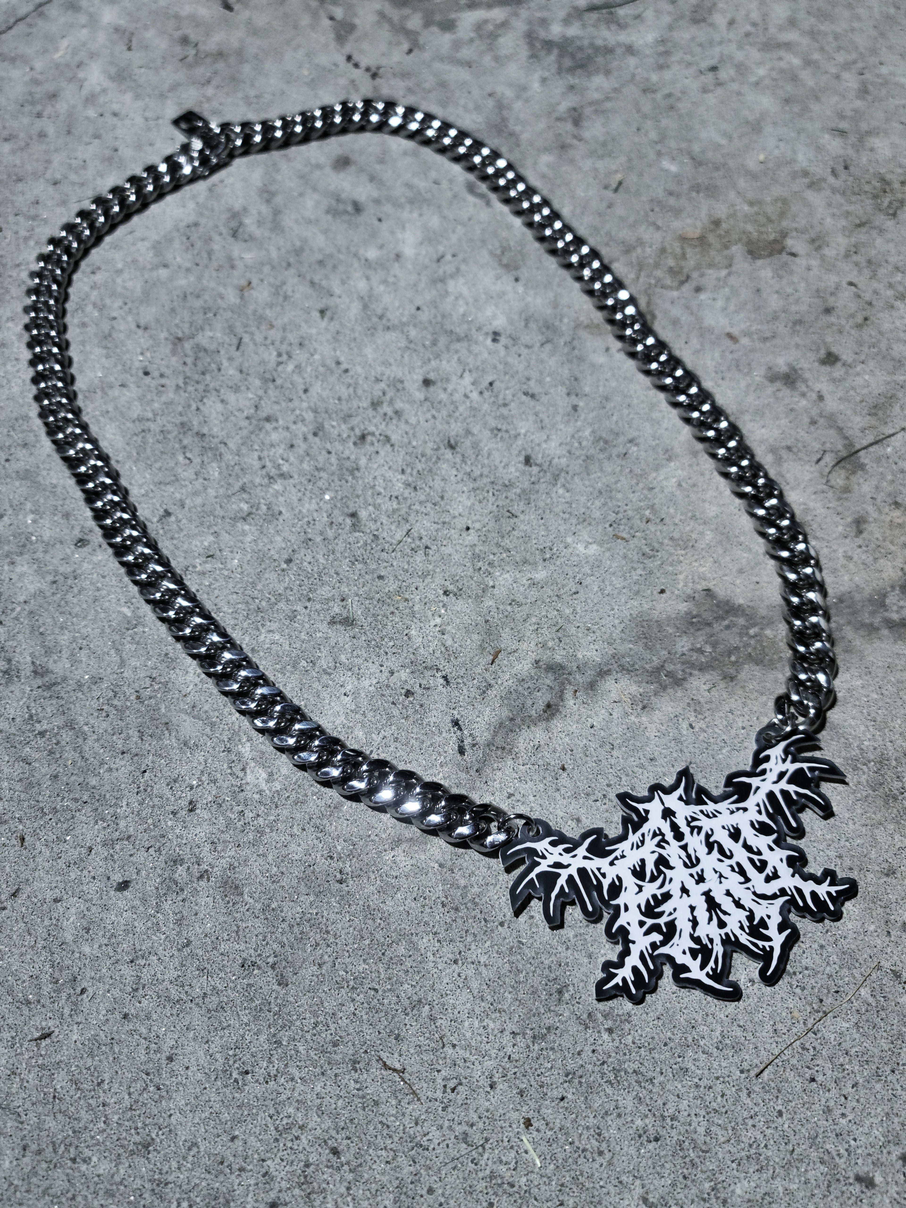 Screamo Chain